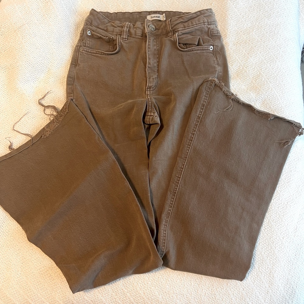 garage brown flare jeans 🤎